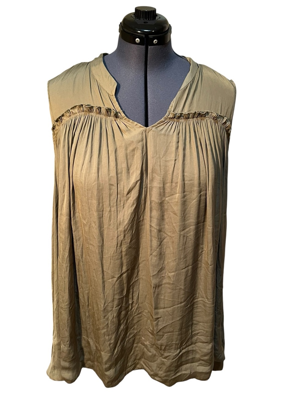 Lane Bryant Women’s Plus Size 28 Blouse Sleeveless Split Neck Satin Olive Green